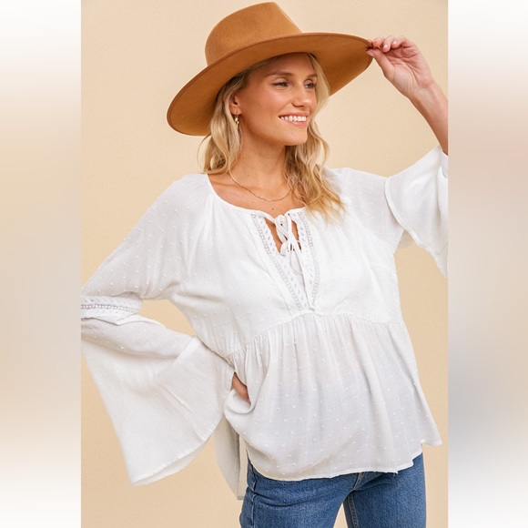 15. Hem & Thread Women’s Blouse Swiss Dot Flare Sleeve Lace White NWT - Picture 2 of 8